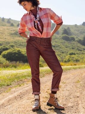 Carve Designs Carson Cord High-Rise Pants in Chocolate 16